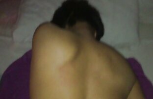 XXX मेज के सेक्सी वीडियो मूवी पिक्चर किनारे रगड़ना